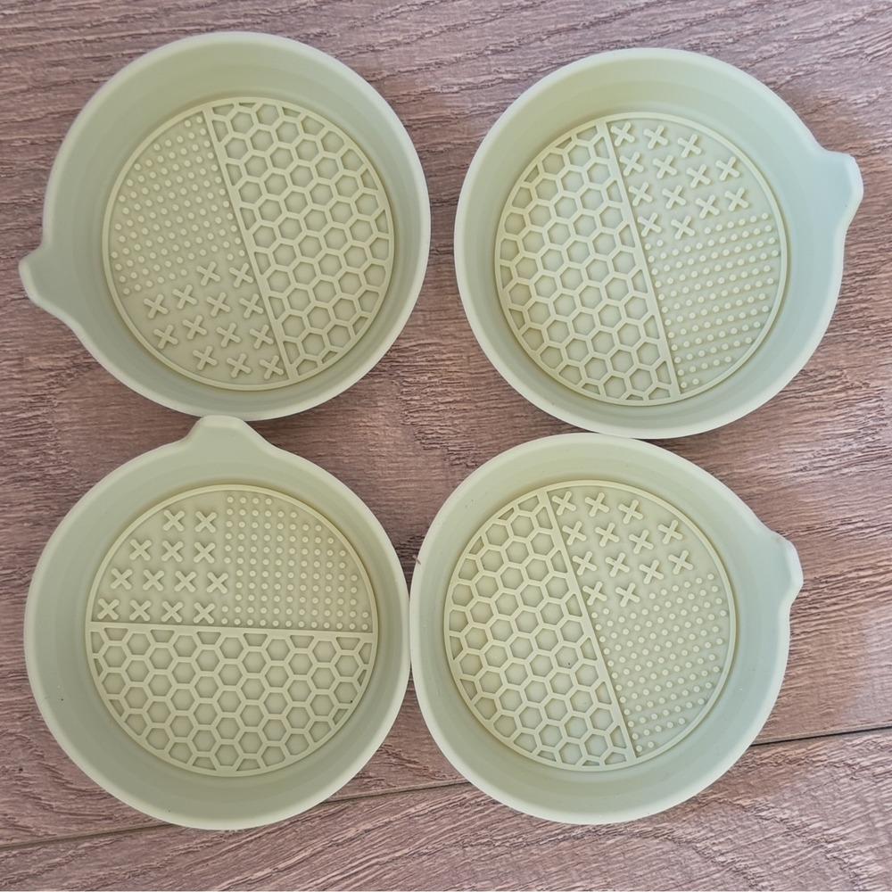 Green Silicone Drink Coasters Set of 4 Geometric Pattern for car cup holder